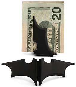 Don't use a wallet when you can use this Batman money clip