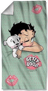 Betty Boop And Pudgy Beach Towel