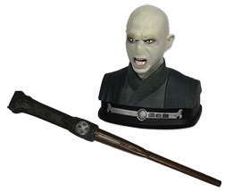 Dueling trainer with Lord Voldermort and a wand