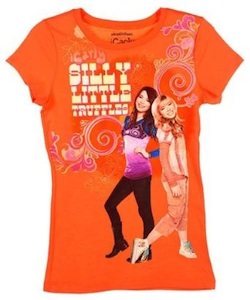 iCarly and Sam together on this orange t-shirt