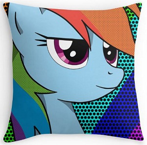 Rainbow Dash Face Throw Pillow