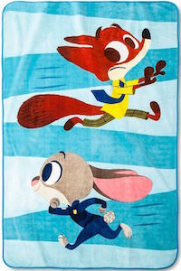 Zootopia Judy And Nick Throw Blanket