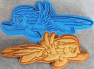 MLP Rainbow Dash Cookie Cutter