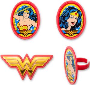 Wonder Woman Cupcake Rings